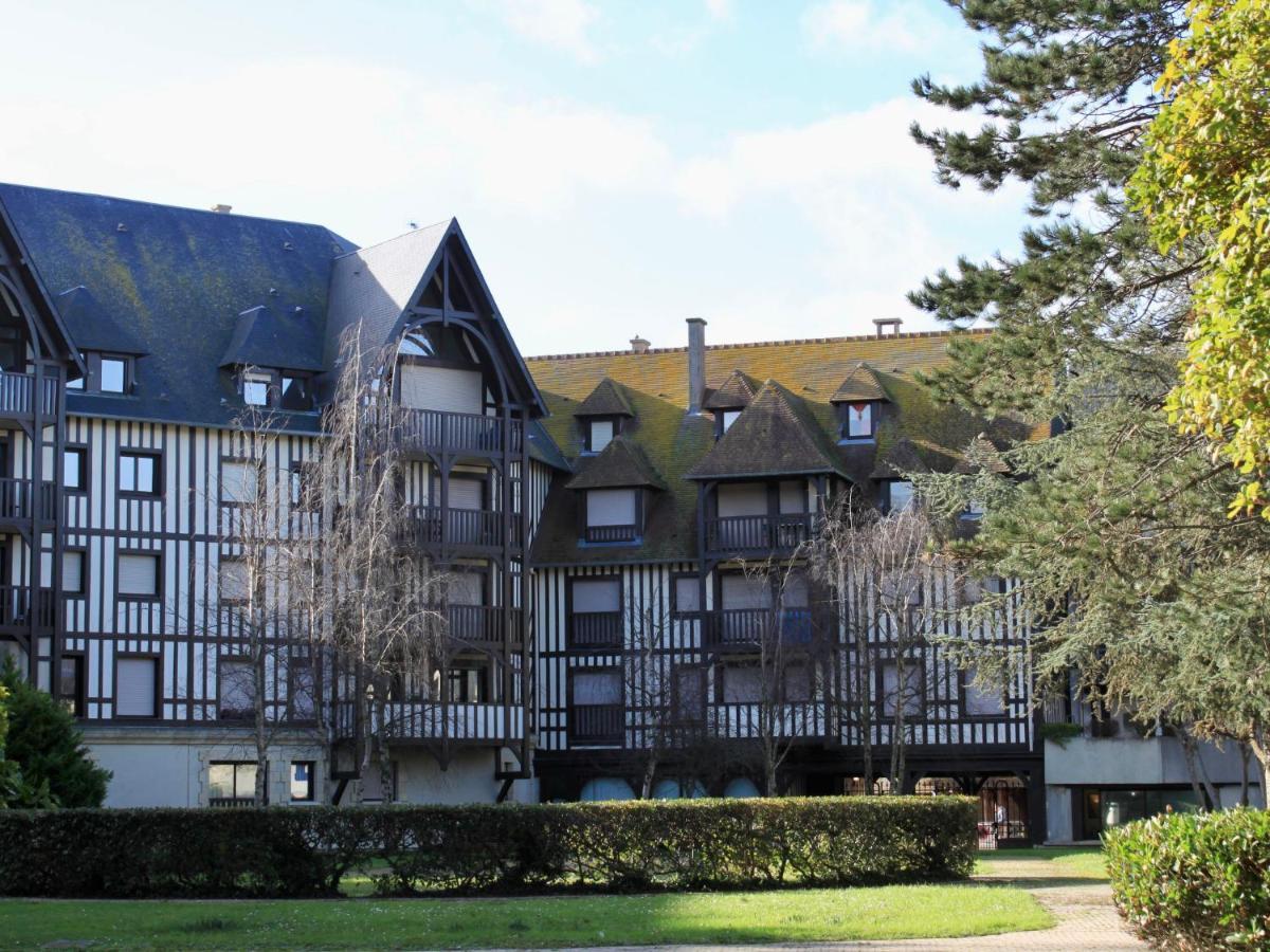 Apartment Les Jardins Du Yacht Club By Interhome Deauville Exterior foto