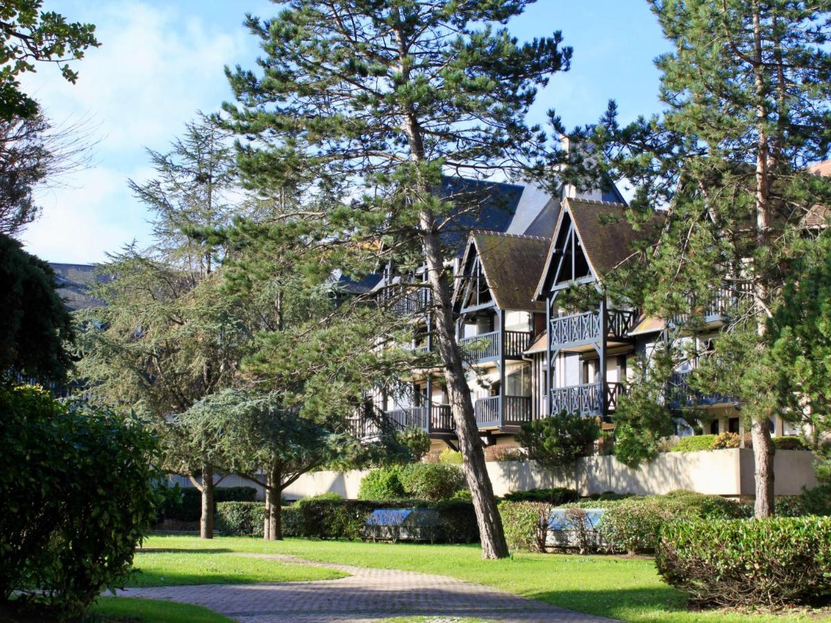 Apartment Les Jardins Du Yacht Club By Interhome Deauville Exterior foto